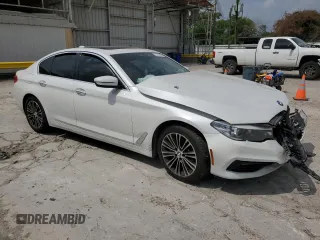 2018 BMW 5 Series 530i z VIN WBAJA5C50JG899776, wystawiony jako Copart lot #55436075 z przebiegiem Nie podano mil oraz Szkoda całkowita • Salvage title. Historia ofert i sprzedaży dostępna na DreamBid. Obrazek 4.