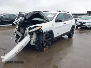 2017 Jeep Cherokee Altitude с VIN 1C4PJLAB4HW654649, выставлен на аукционе IAAI как лот 41715148 с пробегом 107 107 миль миль и . История ставок и продаж доступна на DreamBid. Изображение 19.
