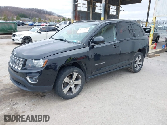 2016 Jeep Compass Latitude with VIN 1C4NJDEB8GD695268, listed as a IAAI auction lot 41724921 with 137,118 mi miles. Bid and sale history available at carsss.com. Image 17.