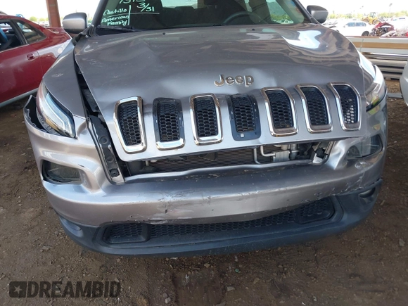 2017 Jeep Cherokee Latitude with VIN 1C4PJMCS4HW665167, listed as a IAAI auction lot 42054133 with 77,361 mi miles and . Bid and sale history available at DreamBid. Image 17.