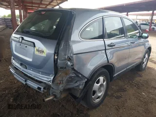 2008 Honda CR-V LX with VIN JHLRE38358C009640, listed as a IAAI auction lot 42129105 with 97,307 mi miles and . Bid and sale history available at carsss.com. Image 4.