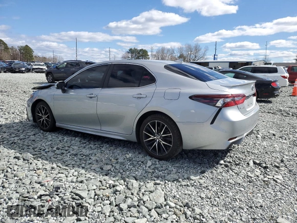 2022 Toyota Camry SE with VIN 4T1T11AK4NU049987, listed as a Copart auction lot 47935395 with 61,475 mi miles and Salvage Title. Bid and sale history available at carsss.com. Image 2.