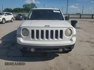 2013 Jeep Patriot Latitude with VIN 1C4NJPFA6DD246674, listed as a Copart auction lot 53935965 with 143,839 mi miles and Clean Title. Bid and sale history available at carsss.com. Image 5.