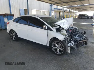 2012 Ford Focus SE with VIN 1FAHP3F20CL468537, listed as a Copart auction lot 64408615 with 173,753 mi miles and Salvage title. Bid and sale history available at DreamBid. Image 4.