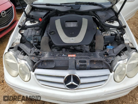 2008 Mercedes-Benz CLK-Class 3.5L with VIN WDBTK56F58T090092, listed as a Copart auction lot 56253453 with 27,038 mi miles and Non Repairable. Bid and sale history available at carsss.com. Image 11.