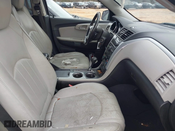 2011 Chevrolet Traverse LTZ with VIN 1GNKVLEDXBJ353163, listed as a IAAI auction lot 41748639 with 274,589 mi miles and . Bid and sale history available at DreamBid. Image 5.