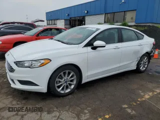 2017 Ford Fusion SE with VIN 3FA6P0H70HR405171, listed as a Copart auction lot 60676645 with 107,739 mi miles and Clean title. Bid and sale history available at DreamBid. Image 1.
