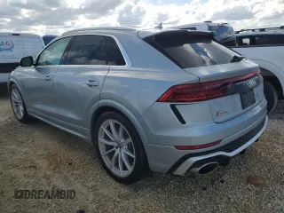 2023 Audi RS Q8 z VIN WU1ARBF11PD031124, wystawiony jako Copart lot #75312284 z przebiegiem 2 673 mil mil oraz Szkoda całkowita • Salvage title. Historia ofert i sprzedaży dostępna na DreamBid. Obrazek 2.