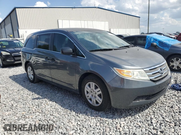 2011 Honda Odyssey LX z VIN 5FNRL5H23BB030230, wystawiony jako Copart lot #54798355 z przebiegiem 171 508 mil mil oraz Czysty tytuł • Clean title. Historia ofert i sprzedaży dostępna na DreamBid. Obrazek 4.