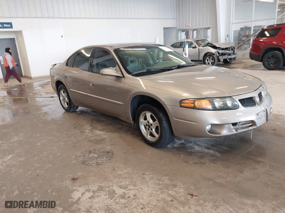 2002 Pontiac Bonneville SE with VIN 1G2HX54K424128538, listed as a IAAI auction lot 41606130 with 147,048 mi miles. Bid and sale history available at carsss.com. Image 1.