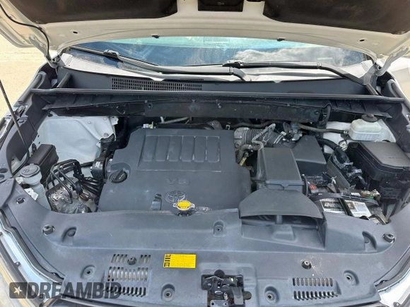 2014 Toyota Highlander Limited with VIN 5TDYKRFH8ES007510, listed as a Copart auction lot 63150215 with 229,244 mi miles and Clean title. Bid and sale history available at DreamBid. Image 7.