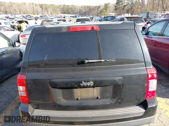 2015 Jeep Patriot Sport with VIN 1C4NJPBAXFD377504, listed as a IAAI auction lot 41743361 with 1 mi miles. Bid and sale history available at carsss.com. Image 15.