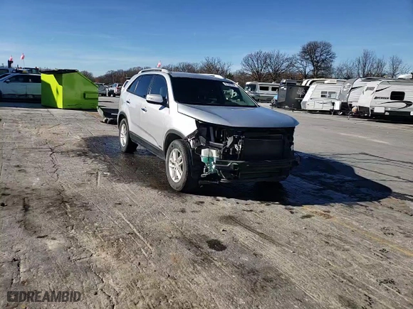 2015 Kia Sorento LX with VIN 5XYKTDA72FG605675, listed as a Copart auction lot 81803234 with 194,480 mi miles and Salvage Title. Bid and sale history available at carsss.com. Image 15.