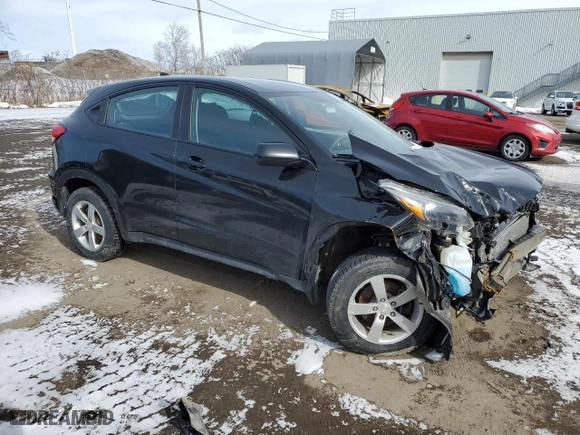 2017 Honda HR-V LX with VIN 3CZRU6H30HM103063, listed as a Copart auction lot 46402645 with 0 mi miles and Salvage Title. Bid and sale history available at carsss.com. Image 4.