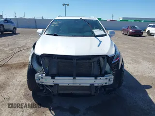 2017 Cadillac XT5 Premium Luxury FWD z VIN 1GYKNCRS9HZ106397, wystawiony jako IAAI lot #41659420 z przebiegiem 54 615 mil mil oraz . Historia ofert i sprzedaży dostępna na DreamBid. Obrazek 13.