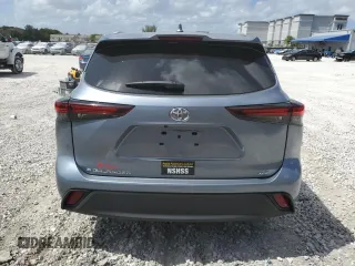 2024 Toyota Highlander LE z VIN 5TDKDRAHXRS529455, wystawiony jako Copart lot #54814165 z przebiegiem 15 653 mil mil oraz Szkoda całkowita • Salvage title. Historia ofert i sprzedaży dostępna na DreamBid. Obrazek 6.