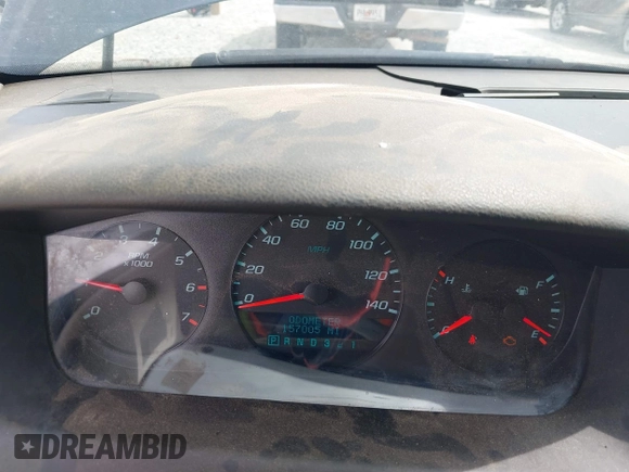 2010 Chevrolet Impala Police Police z VIN 2G1WD5EM1A1188274, wystawiony jako IAAI lot #42392343 z przebiegiem 157 005 mil mil oraz . Historia ofert i sprzedaży dostępna na DreamBid. Obrazek 7.