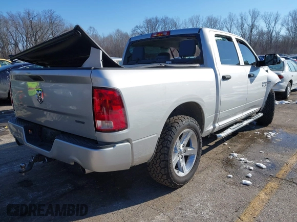 2013 Ram 1500 Express z VIN 1C6RR6KT8DS571308, wystawiony jako IAAI lot #41283164 z przebiegiem 134 173 mil mil oraz . Historia ofert i sprzedaży dostępna na DreamBid. Obrazek 4.