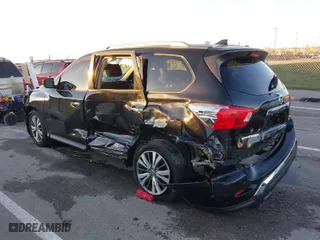2019 Nissan Pathfinder SV with VIN 5N1DR2MM0KC623731, listed as a IAAI auction lot 40890326 with 110,608 mi miles. Bid and sale history available at carsss.com. Image 3.