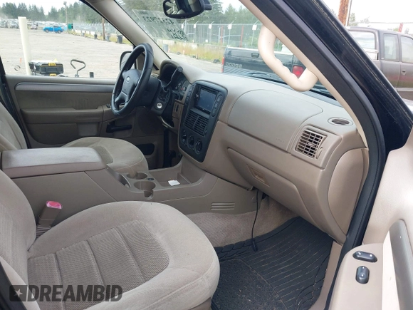 2004 Ford Explorer XLT z VIN 1FMDU73K14ZA30066, wystawiony jako IAAI lot #42327923 z przebiegiem 156 611 mil mil oraz . Historia ofert i sprzedaży dostępna na DreamBid. Obrazek 5.