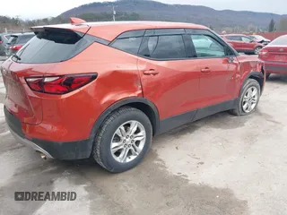 2021 Chevrolet Blazer LT с VIN 3GNKBHR4XMS567457, выставлен на аукционе IAAI как лот 41133024 с пробегом 48 422 миль миль и . История ставок и продаж доступна на DreamBid. Изображение 4.