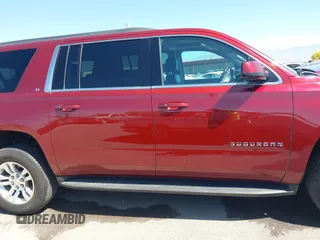 2019 Chevrolet Suburban LT with VIN 1GNSKHKC3KR298509, listed as a IAAI auction lot 42008133 with 101,253 mi miles. Bid and sale history available at carsss.com. Image 14.