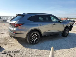 2024 Acura MDX Type S w/Advance Package with VIN 5J8YD8H80RL004725, listed as a Copart auction lot 43341905 with 6,211 mi miles and Salvage Title. Bid and sale history available at carsss.com. Image 3.