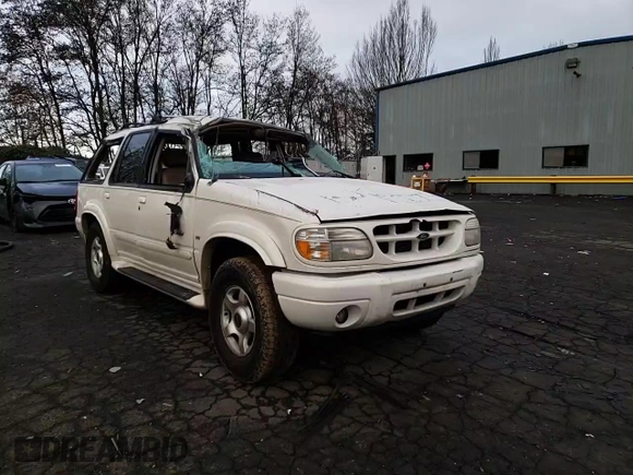 2001 Ford Explorer z VIN 1FMZU85P51ZA00343, wystawiony jako Copart lot #85793084 z przebiegiem Nie podano mil oraz Nie do naprawy • Non repairable. Historia ofert i sprzedaży dostępna na DreamBid. Obrazek 11.