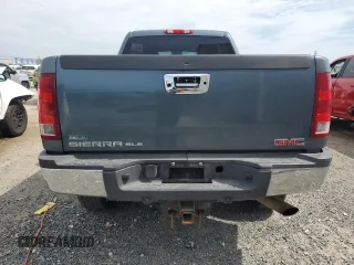 2012 GMC Sierra 2500HD SLE z VIN 1GT120CG1CF123377, wystawiony jako Copart lot #58612705 z przebiegiem 125 248 mil mil oraz Tytuł czysty. Historia ofert i sprzedaży dostępna na DreamBid. Obrazek 6.
