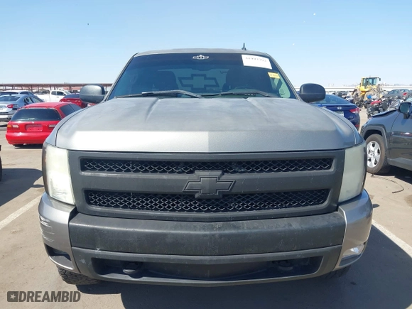 2008 Chevrolet Silverado 1500 LTZ with VIN 1GCEC19098Z103219, listed as a IAAI auction lot 41993792 with 183,997 mi miles. Bid and sale history available at carsss.com. Image 12.