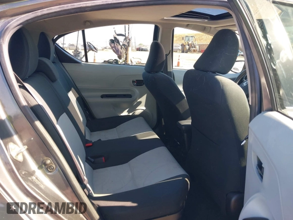 2014 Toyota Prius One z VIN JTDKDTB39E1078879, wystawiony jako IAAI lot #42201010 z przebiegiem 147 544 mil mil oraz . Historia ofert i sprzedaży dostępna na DreamBid. Obrazek 8.