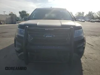 2016 Ford Police Interceptor Utility z VIN 1FM5K8AR5GGC08058, wystawiony jako Copart lot #51673255 z przebiegiem 123 955 mil mil oraz Tytuł czysty. Historia ofert i sprzedaży dostępna na DreamBid. Obrazek 5.