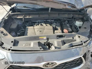2021 Toyota Highlander XLE with VIN 5TDGZRAHXMS521419, listed as a Copart auction lot 59068364 with 44,634 mi miles and Salvage title. Bid and sale history available at DreamBid. Image 14.