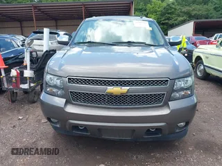 2012 Chevrolet Tahoe LT with VIN 1GNSCBE09CR229417, listed as a IAAI auction lot 42507793 with 164,877 mi miles and . Bid and sale history available at DreamBid. Image 12.