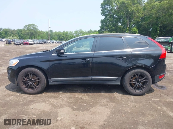 2010 Volvo XC60 3.0T with VIN YV4992DZ0A2024271, listed as a IAAI auction lot 42475748 with 146,156 mi miles and . Bid and sale history available at DreamBid. Image 14.