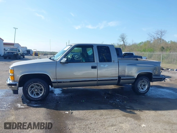 1998 Chevrolet Silverado 1500 with VIN 2GCEC19R9W1242951, listed as a IAAI auction lot 41846786 with 177,559 mi miles and . Bid and sale history available at DreamBid. Image 15.