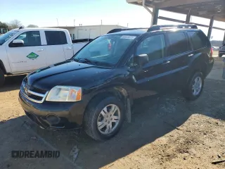 2007 Mitsubishi Endeavor LS with VIN 4A4MM21S07E040487, listed as a Copart auction lot 88925875 with 230,821 mi miles and Salvage Title. Bid and sale history available at carsss.com. Image 1.