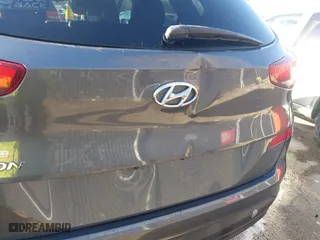 2019 Hyundai Tucson Value with VIN KM8J33A49KU860842, listed as a IAAI auction lot 41735224 with 57,197 mi miles. Bid and sale history available at carsss.com. Image 17.
