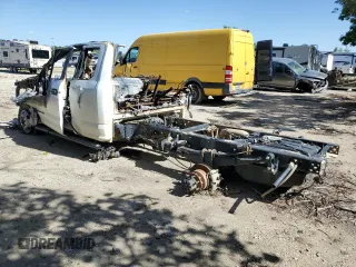 2019 Ford F-350 XL z VIN 1FD8X3HT3KEC96874, wystawiony jako Copart lot #60528555 z przebiegiem Nie podano mil oraz Czysty tytuł • Clean title. Historia ofert i sprzedaży dostępna na DreamBid. Obrazek 2.