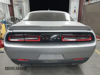 2016 Dodge Challenger R/T Plus с VIN 2C3CDZBT0GH311774, выставлен на аукционе IAAI как лот 42313006 с пробегом 85 905 миль миль и . История ставок и продаж доступна на DreamBid. Изображение 17.
