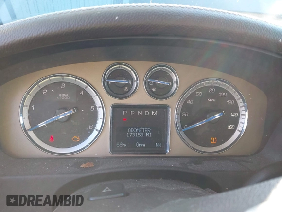 2013 Cadillac Escalade Platinum Edition with VIN 1GYS4DEF7DR251126, listed as a IAAI auction lot 41534025 with 173,153 mi miles. Bid and sale history available at carsss.com. Image 7.