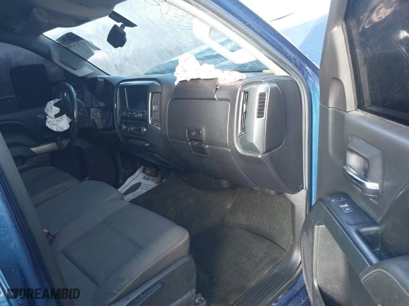 2015 Chevrolet Silverado 2500HD LT with VIN 1GC1KVEG6FF639961, listed as a IAAI auction lot 41172390 with 112,868 mi miles. Bid and sale history available at carsss.com. Image 5.