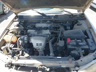 1999 Toyota Camry LE z VIN 4T1BG22K4XU428344, wystawiony jako IAAI lot #42269049 z przebiegiem 330 395 mil mil oraz . Historia ofert i sprzedaży dostępna na DreamBid. Obrazek 10.