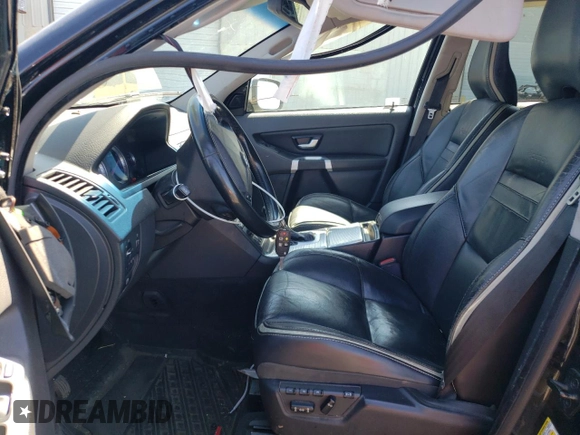 2011 Volvo XC90 R-Design with VIN YV4952CT7B1605251, listed as a Copart auction lot 68844564 with 159,794 mi miles and Salvage Title. Bid and sale history available at DreamBid. Image 7.