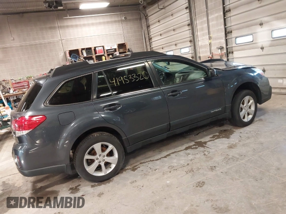 2014 Subaru Outback 2.5i Premium with VIN 4S4BRBDC4E3272518, listed as a IAAI auction lot 41953320 with 145,767 mi miles. Bid and sale history available at carsss.com. Image 4.
