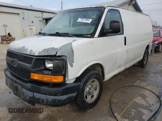 2004 Chevrolet Express Cargo z VIN 1GCFG15XX41217489, wystawiony jako Copart lot #77847994 z przebiegiem Nie podano mil oraz Szkoda całkowita • Salvage title. Historia ofert i sprzedaży dostępna na DreamBid. Obrazek 1.