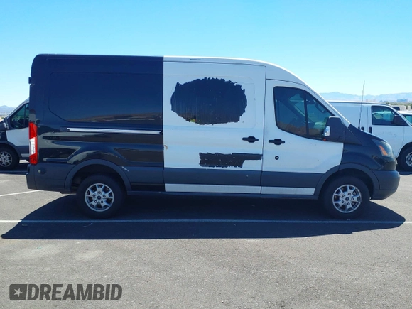 2015 Ford Transit Cargo with VIN 1FTYR2CM9FKA84495, listed as a IAAI auction lot 42653672 with 117,813 mi miles and . Bid and sale history available at DreamBid. Image 13.