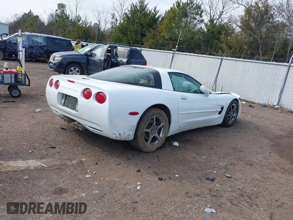 2000 Chevrolet Corvette with VIN 1G1YY22G7Y5105823, listed as a IAAI auction lot 41454549 with 21,184 mi miles. Bid and sale history available at carsss.com. Image 4.