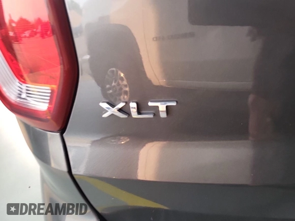 2017 Ford Explorer XLT z VIN 1FM5K8D89HGD08040, wystawiony jako IAAI lot #42516623 z przebiegiem 50 937 mil mil oraz . Historia ofert i sprzedaży dostępna na DreamBid. Obrazek 23.