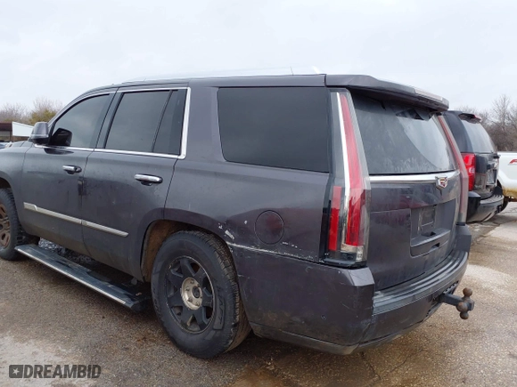 2015 Cadillac Escalade Premium with VIN 1GYS3NKJ5FR540221, listed as a IAAI auction lot 41289989 with 100,191 mi miles. Bid and sale history available at carsss.com. Image 3.